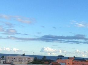 Apartamento Peruíbe com vista para o mar
